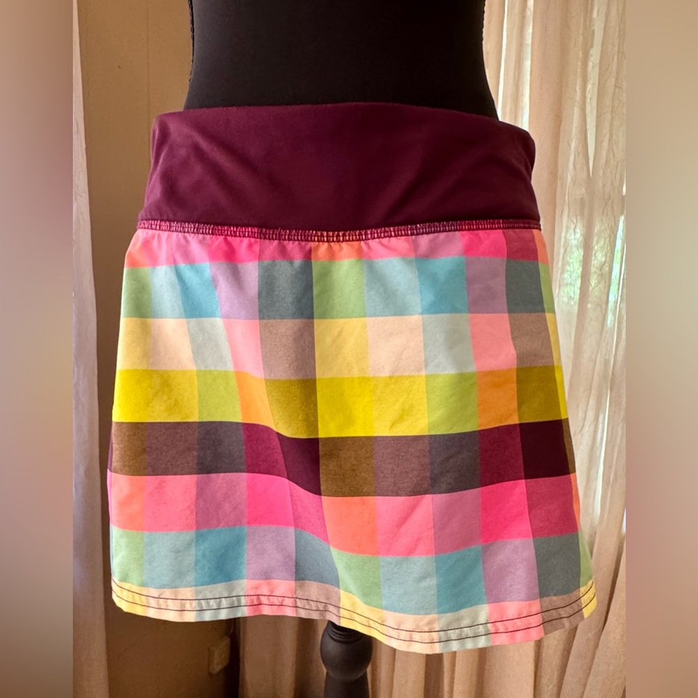 lululemon athletica Multicolor Plaid Athletic Skort with Plum Waistband - Picture 7 of 11